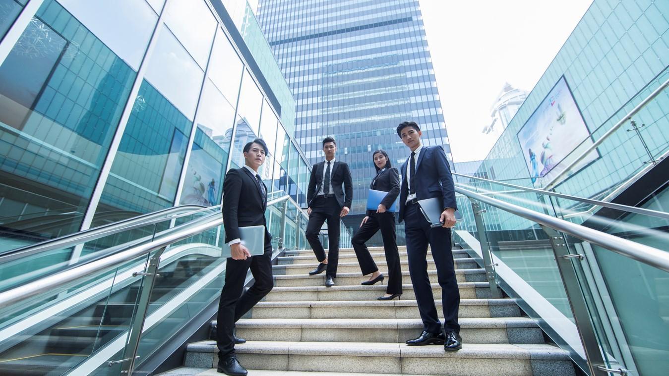 藍(lán)色簡約風(fēng)企業(yè)宣傳校園招聘PPT模板