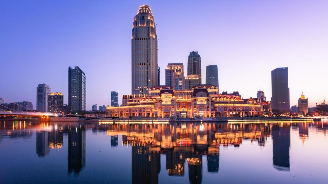 高端商務(wù)房地產(chǎn)建筑行業(yè)工作總結(jié)PPT