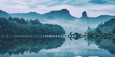 美丽的山水田园风光倒影
