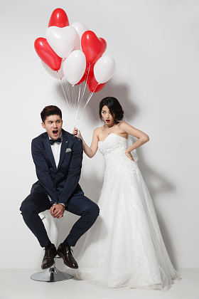 浪漫婚纱情侣照片