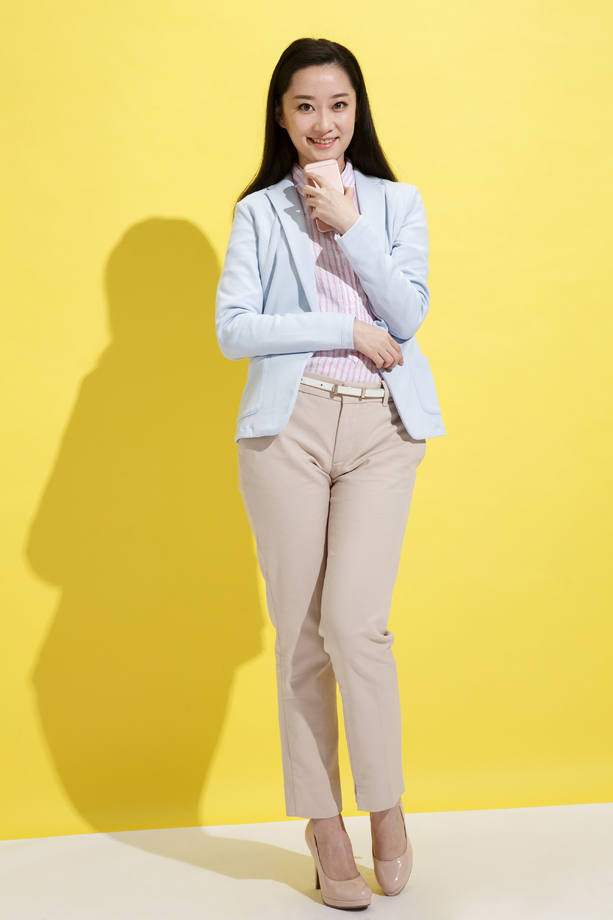 青年商务女士