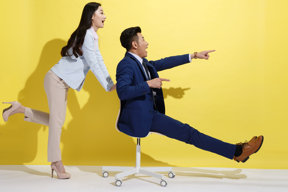 青年商务人士图片