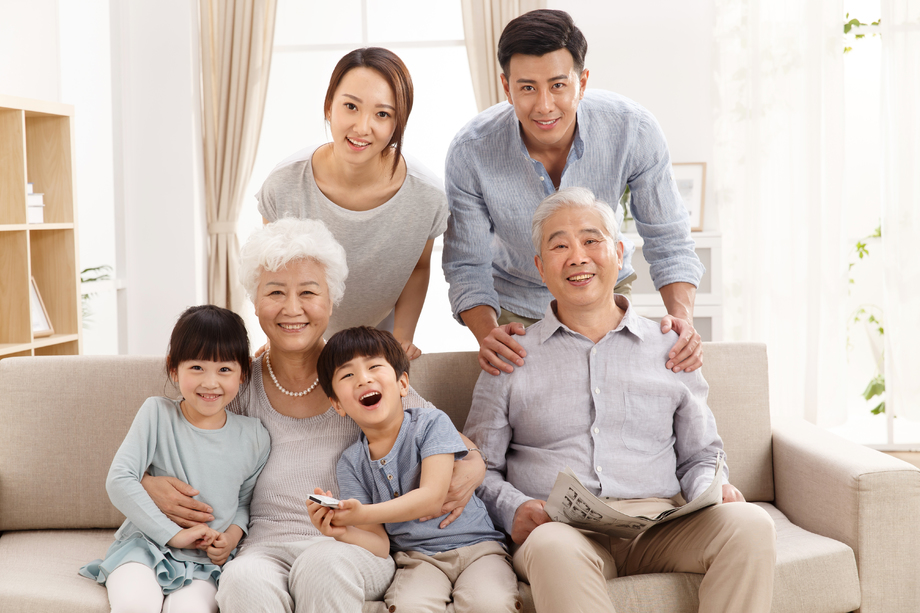 幸福家庭合影 幸福家庭合影