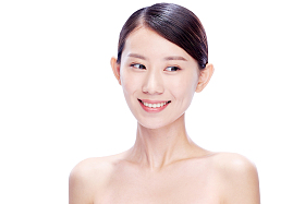 年轻美女妆面