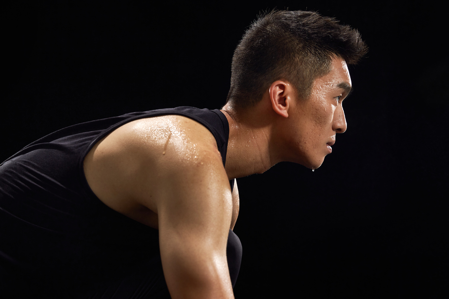 运动员准备起跑 运动员准备起跑