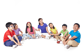 小学生和女老师在一起