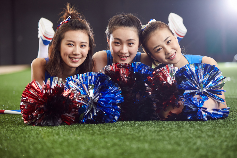 青年女啦啦队照片 青年女啦啦队照片