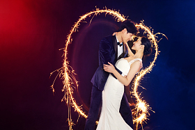 浪漫的新郎和新娘