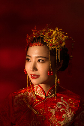 漂亮的古装新娘图片