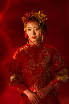 漂亮的古装新娘