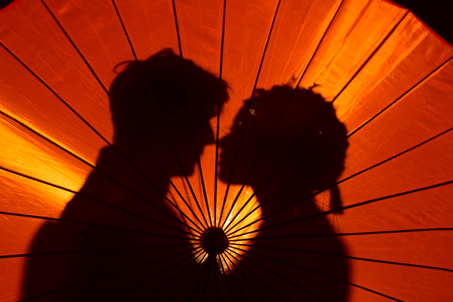 新郎新娘的剪影 新郎新娘的剪影