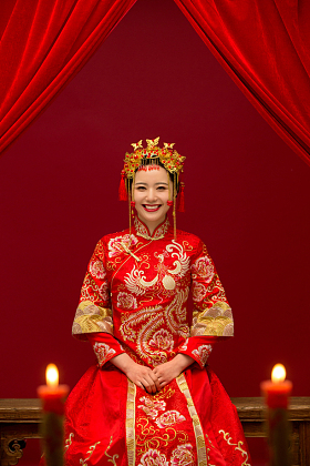 漂亮的古装新娘图片