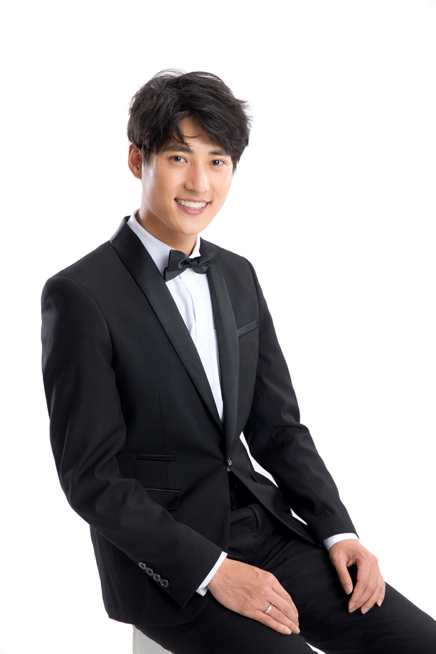 帅气的新郎 帅气的新郎