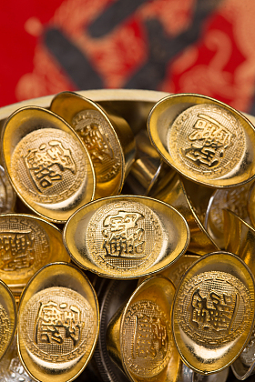 金元宝和银元宝照片