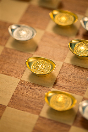 金元宝和银元宝照片