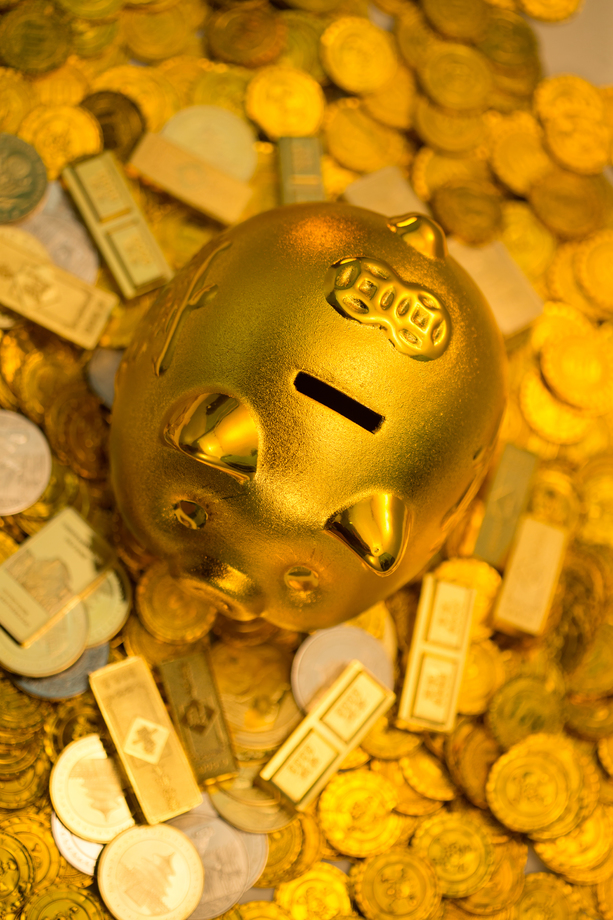金币和存钱罐