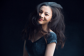 青年芭蕾舞者照片