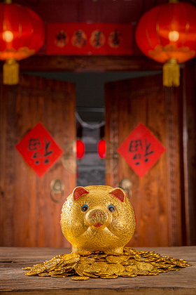 存钱罐和金