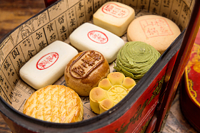 糕点礼盒图片