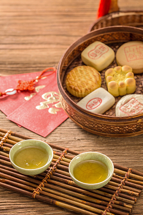 糕点和茶图片