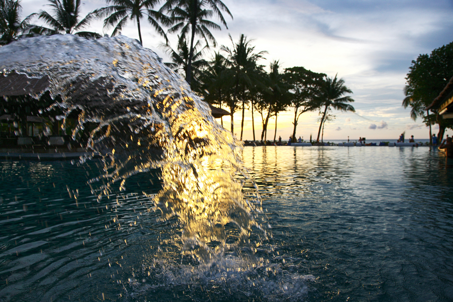 巴厘岛海边度假村图片 巴厘岛海边度假村图片