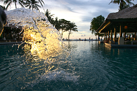 巴厘岛海边度假村照片