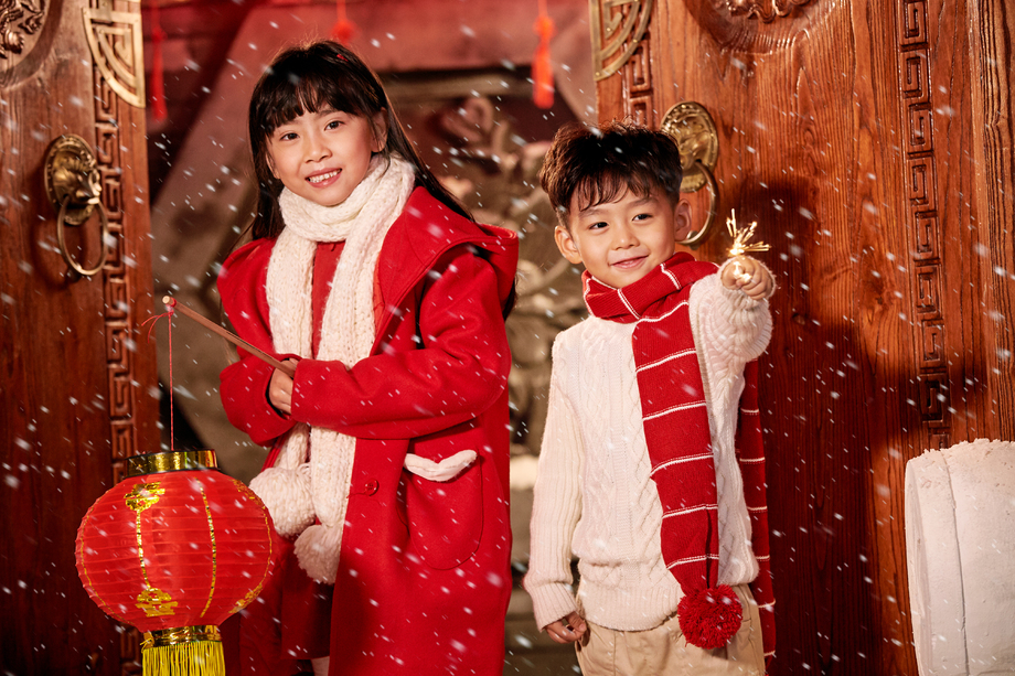 快乐儿童过年图片 快乐儿童过年图片