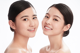 漂亮的女闺蜜图片