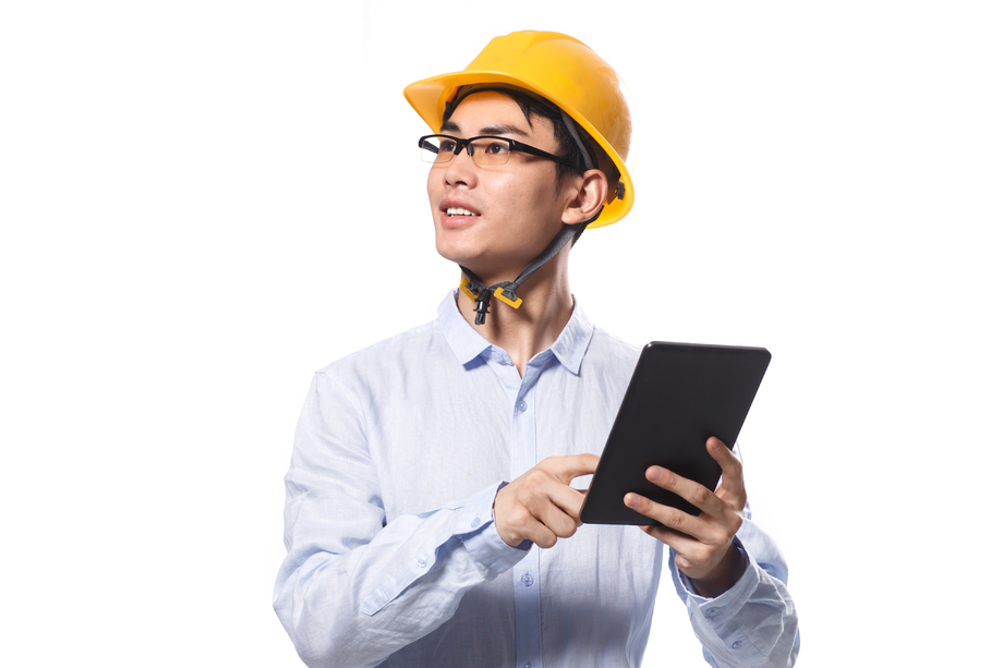 商务青年男人戴着安全帽图片 商务青年男人戴着安全帽图片