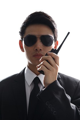 青年男保镖图片