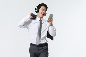 商务青年男人照片