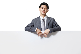 商务青年男人照片