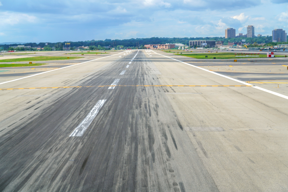 机场跑道 机场跑道