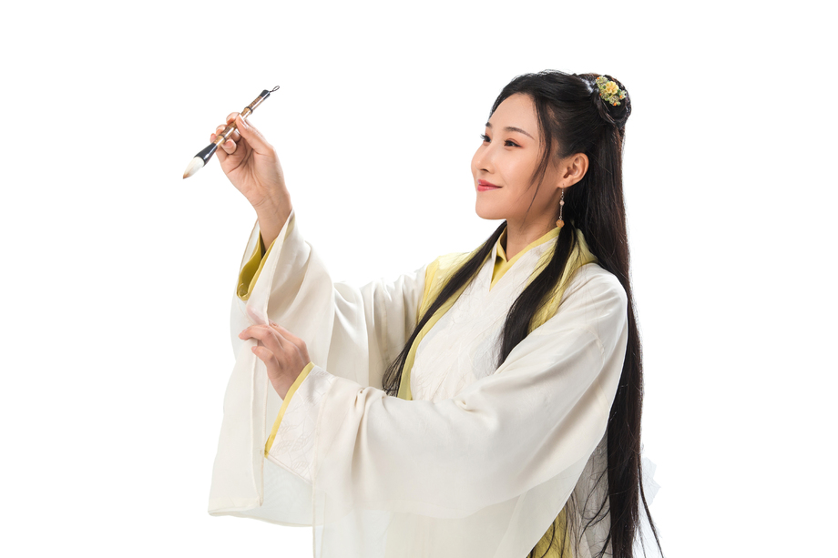 古装美女写字图片 古装美女写字图片