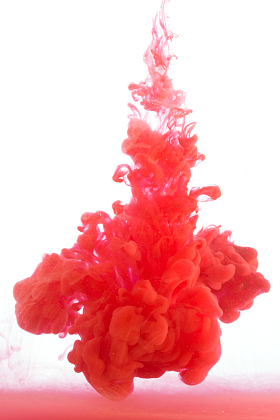 颜料在水中溶解图片