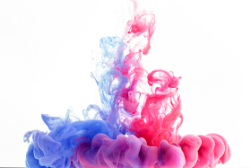 颜料在水中溶解照片