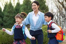 学生和老师图片