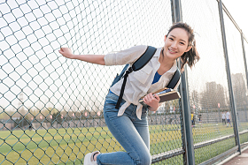 青年女大学生