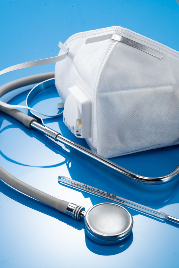防护口罩和听诊器 防护口罩和听诊器