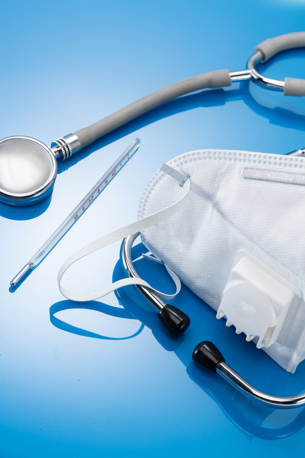 防护口罩和听诊器 防护口罩和听诊器