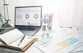 居家办公桌图片