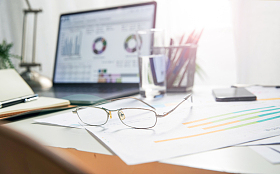 居家办公桌图片