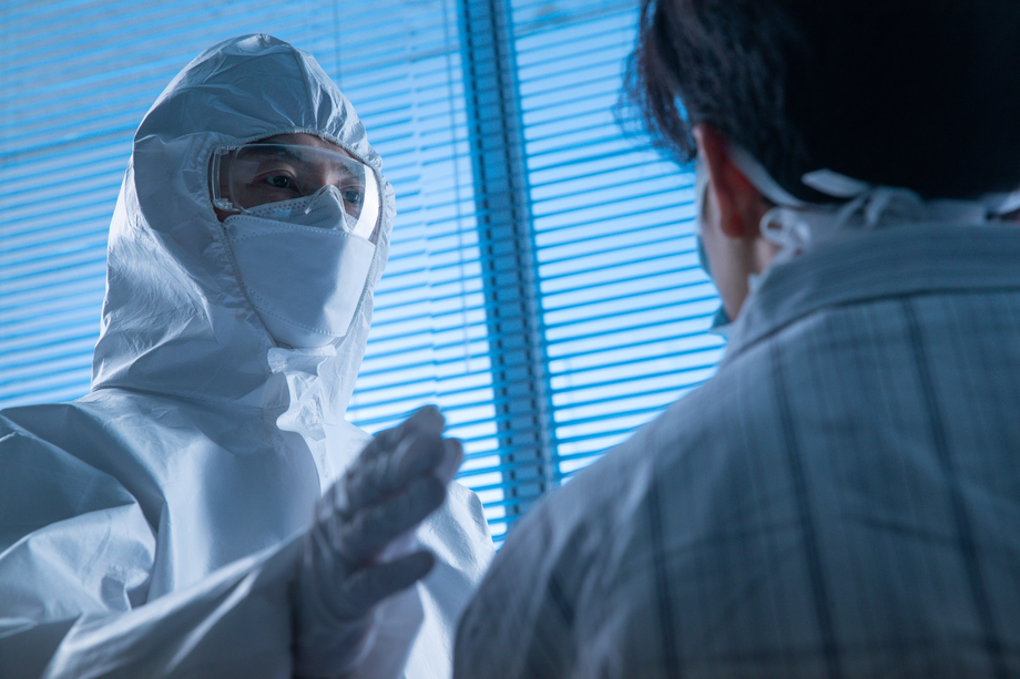 医生和患者在病房里图片 医生和患者在病房里图片