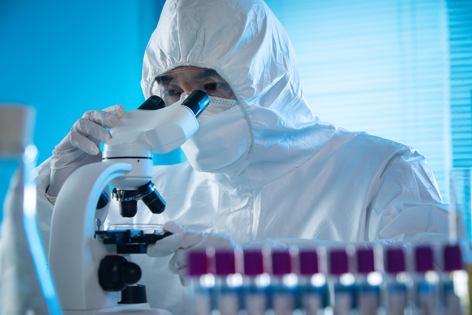 医学专家做科学试 医学专家做科学试