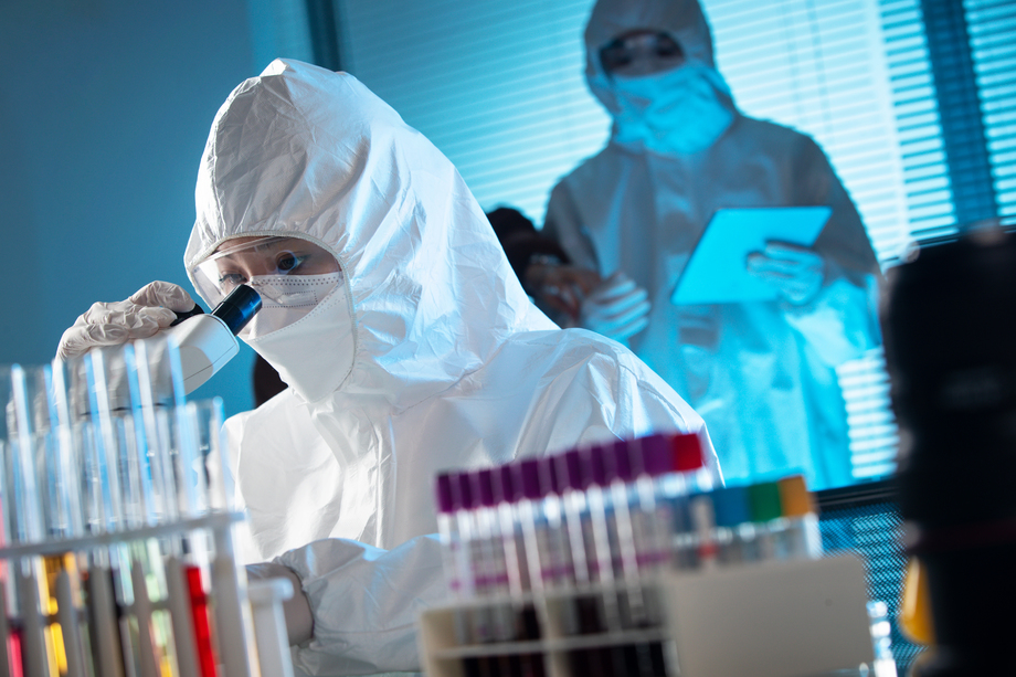 医学专家做科学试 医学专家做科学试