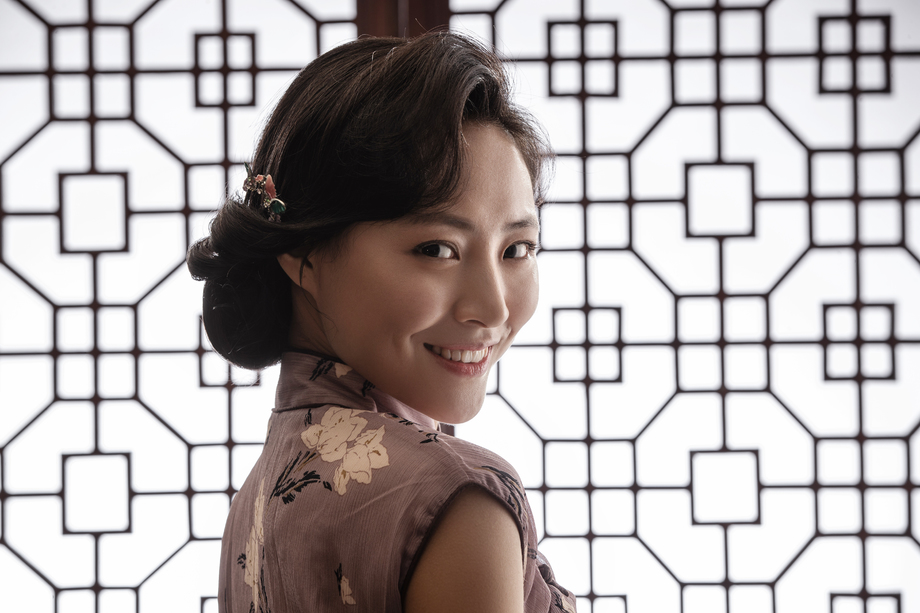 穿旗袍的东方女人图片 穿旗袍的东方女人图片