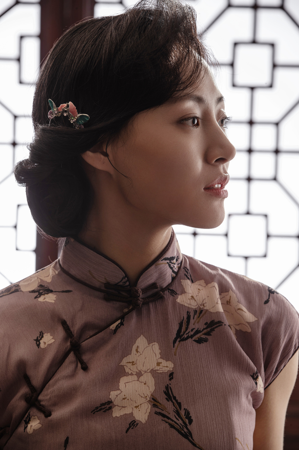 穿旗袍的东方女人 穿旗袍的东方女人