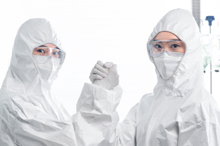 医疗团队做加油鼓励手势照片 医疗团队做加油鼓励手势照片