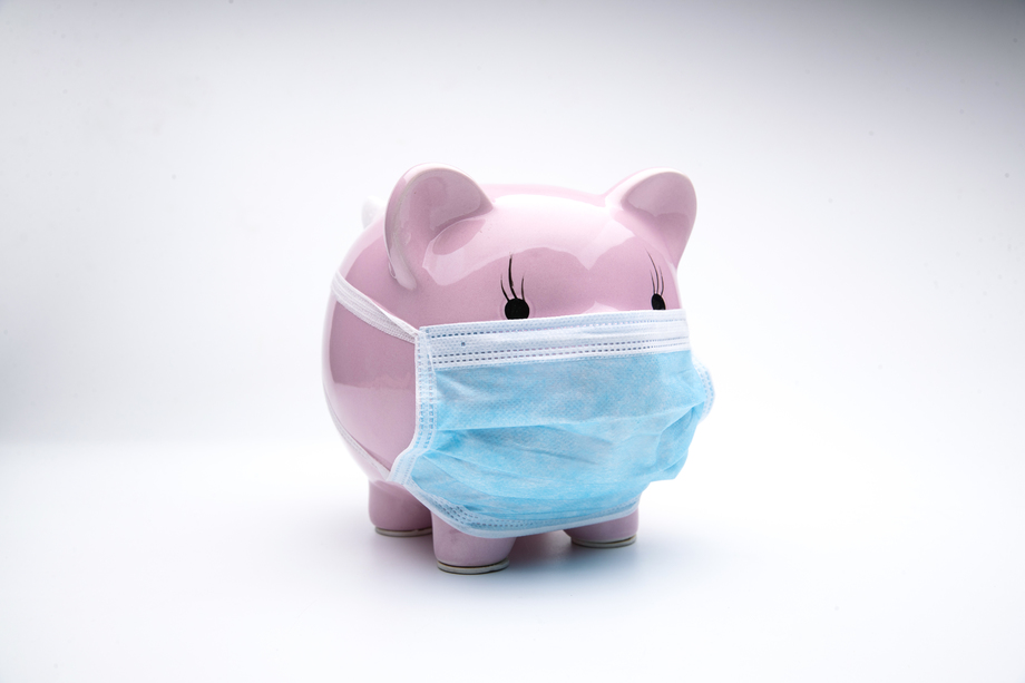 带口罩的小猪 带口罩的小猪