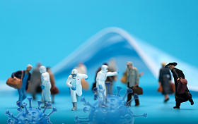 医务工作者抵抗病毒保护人群图片